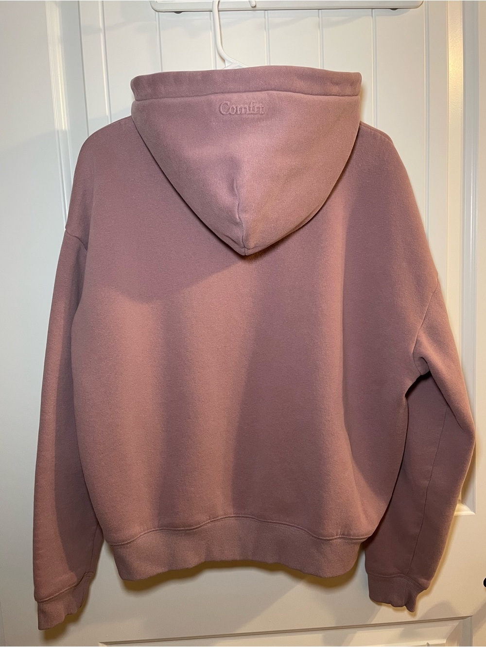 Comfrt Basic Crop Hoodie in Orchid - Picture 2 of 6